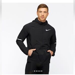 NIKE ZONAL AEROSHIELD HOODED JACKET - BLACK/BLACK large men’s